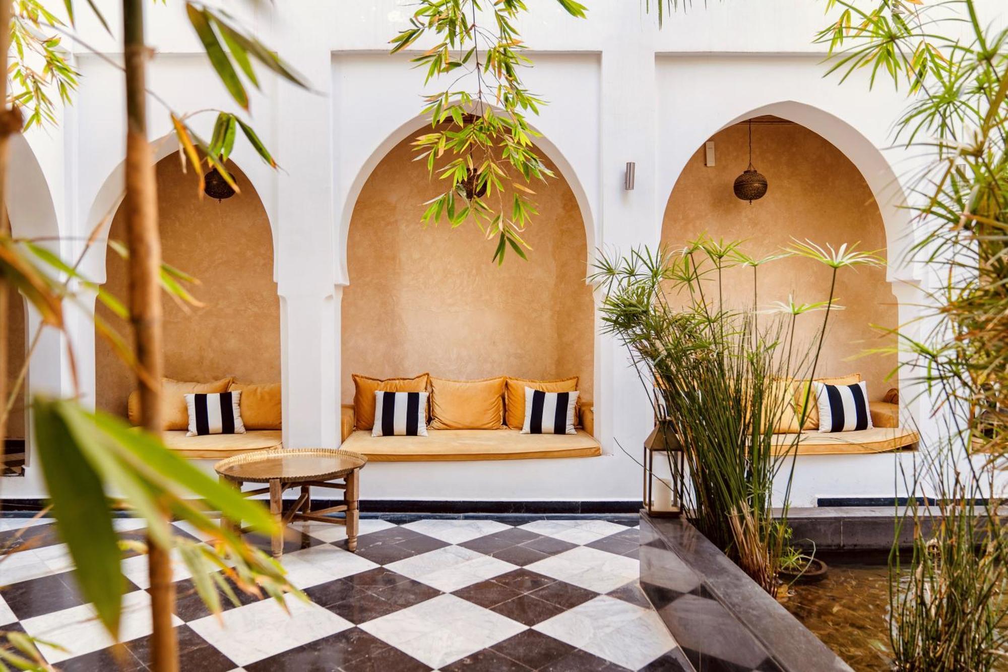 Sakkan Riad *